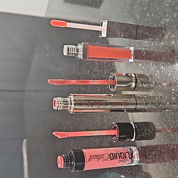 Beauty Bundle! - Picture 9 of 12